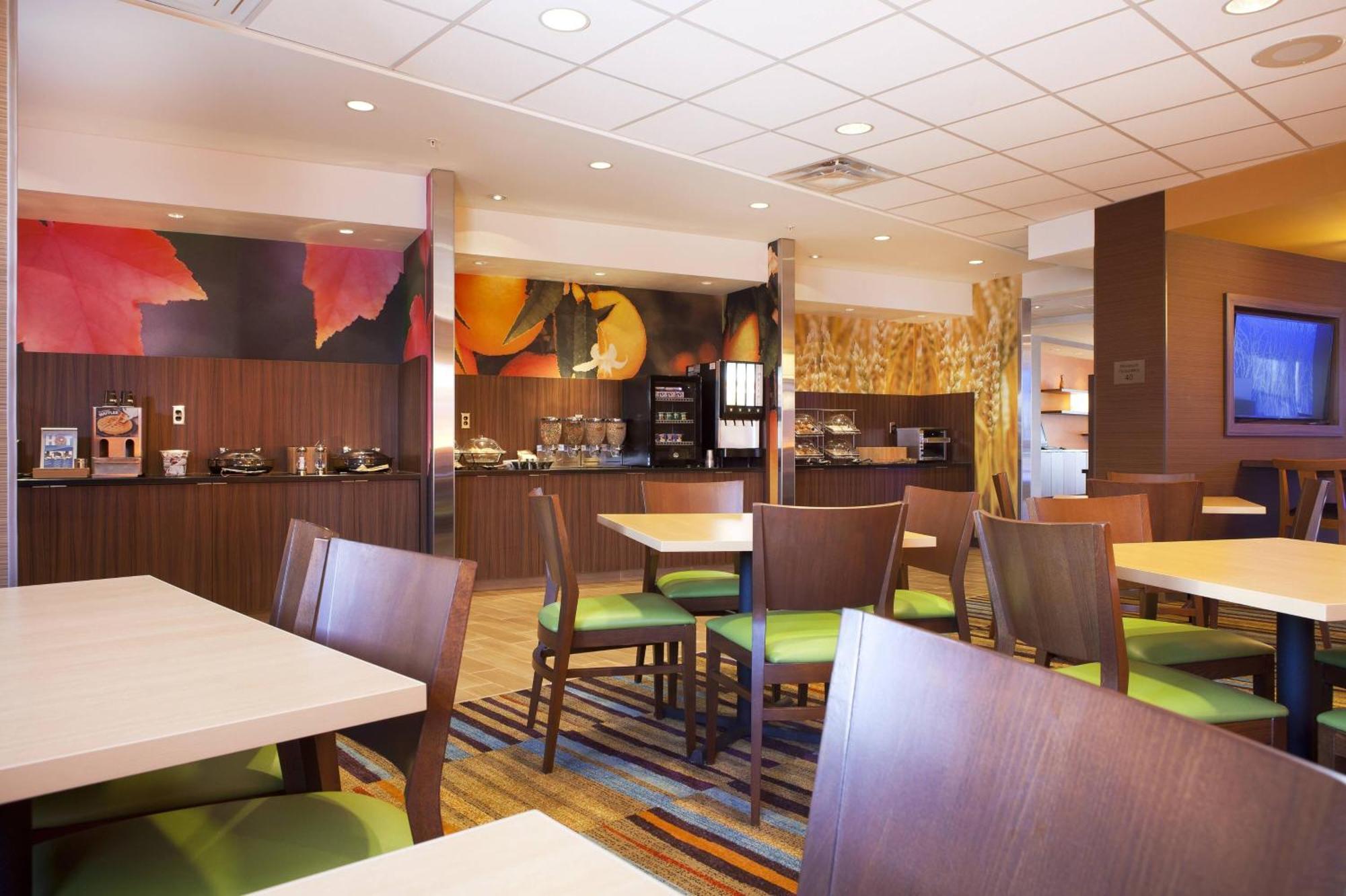 Fairfield Inn & Suites By Marriott Lethbridge Exteriör bild
