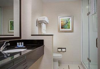 Fairfield Inn & Suites By Marriott Lethbridge Exteriör bild